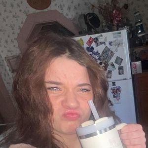 Meet your Posher, Ashlynn